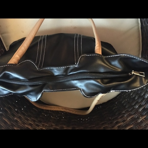 Carry-All Tote Bag - Picture 4 of 4